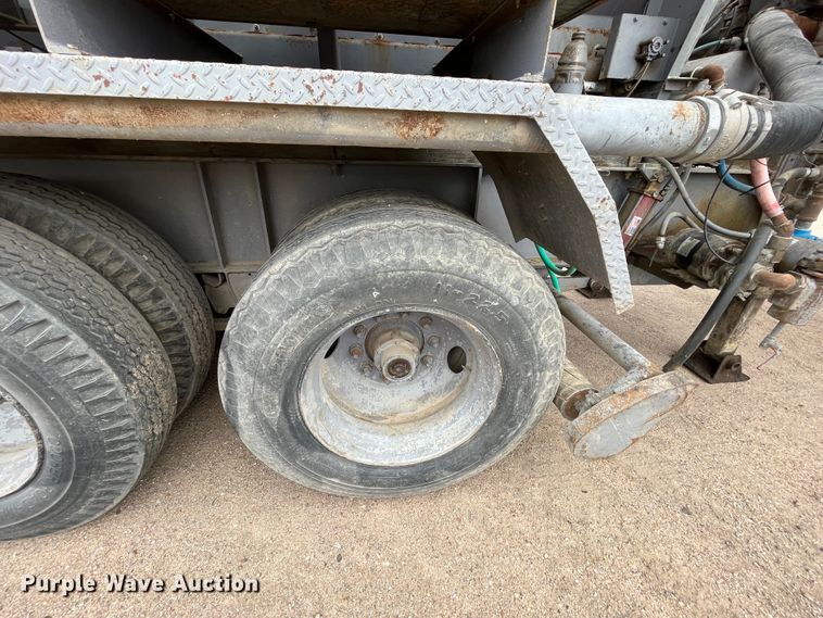 image for item DS1790 1986 Cementech MCD10-100T  volumetric concrete mixer