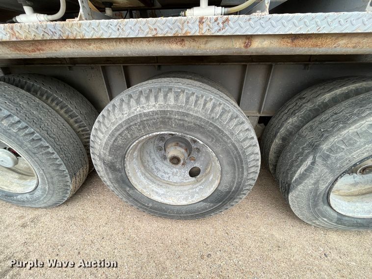 image for item DS1790 1986 Cementech MCD10-100T  volumetric concrete mixer