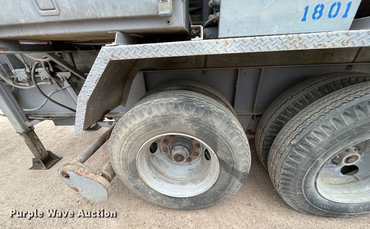 image for item DS1790 1986 Cementech MCD10-100T  volumetric concrete mixer