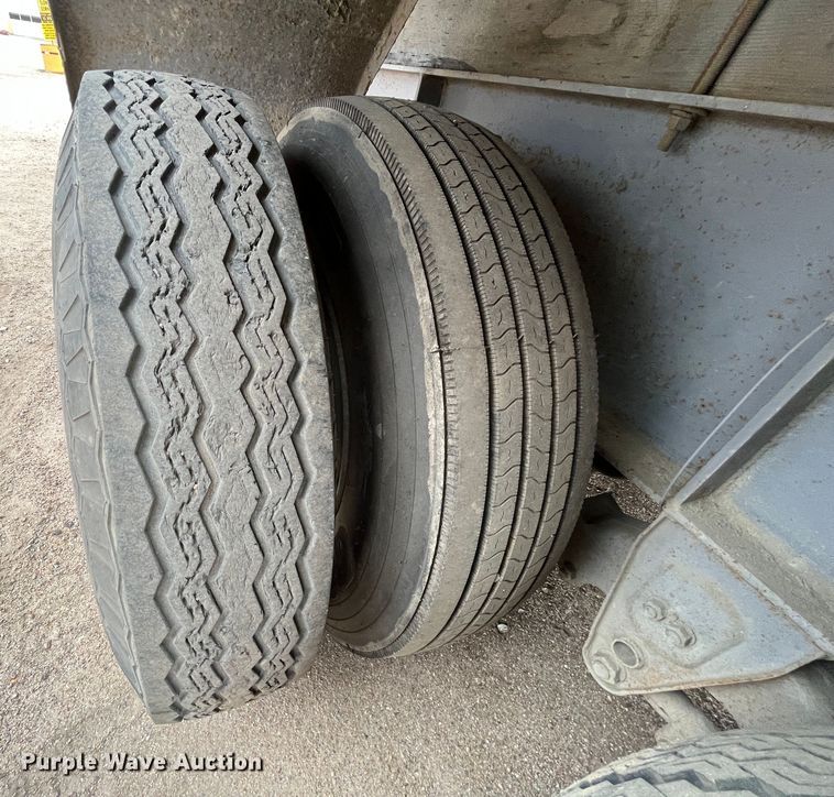 image for item DS1790 1986 Cementech MCD10-100T  volumetric concrete mixer