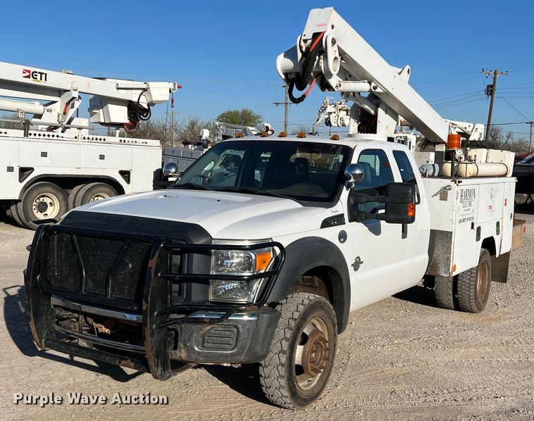 image for item DS2868 2014 Ford F550 Super Duty  SuperCab bucket truck