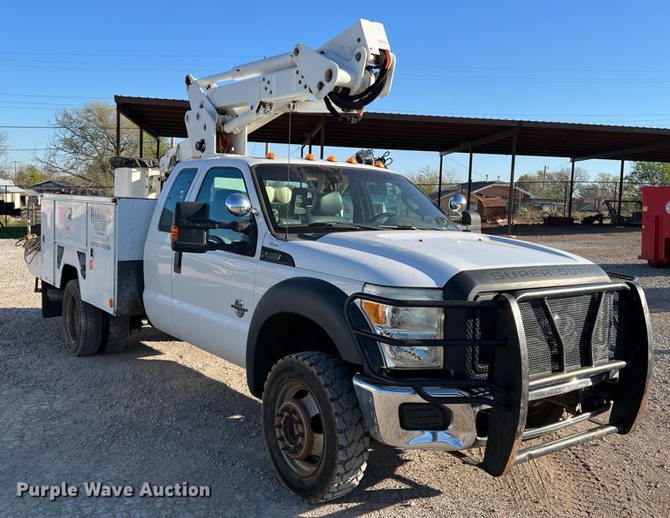 image for item DS2868 2014 Ford F550 Super Duty  SuperCab bucket truck