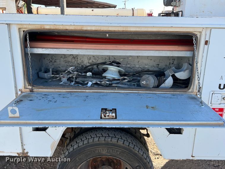 image for item DS2868 2014 Ford F550 Super Duty  SuperCab bucket truck