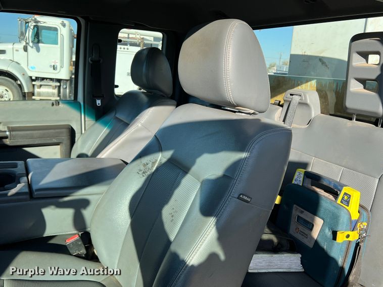 image for item DS2868 2014 Ford F550 Super Duty  SuperCab bucket truck