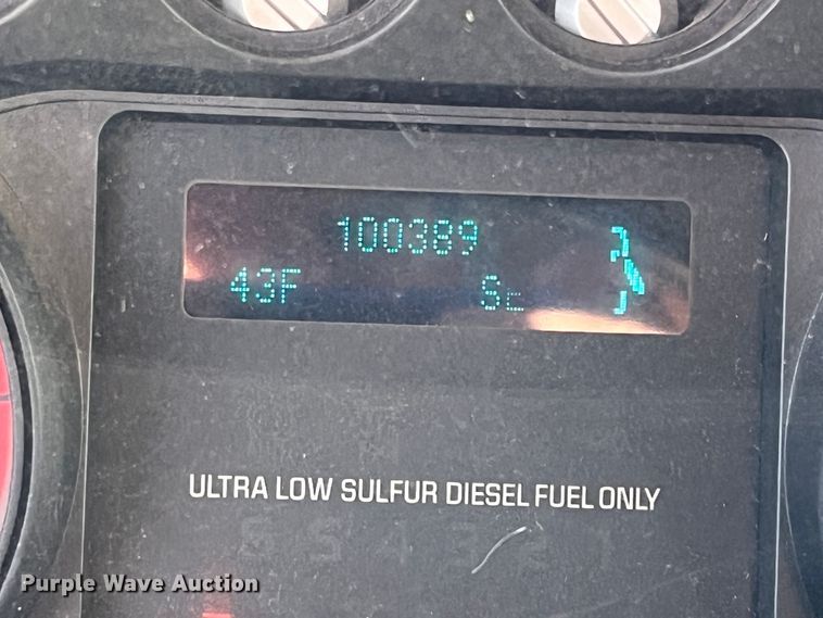 image for item DS2868 2014 Ford F550 Super Duty  SuperCab bucket truck