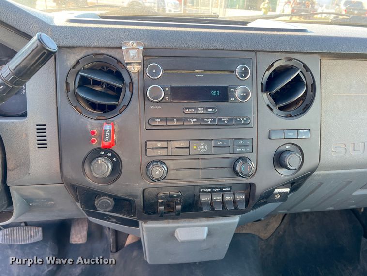 image for item DS2868 2014 Ford F550 Super Duty  SuperCab bucket truck