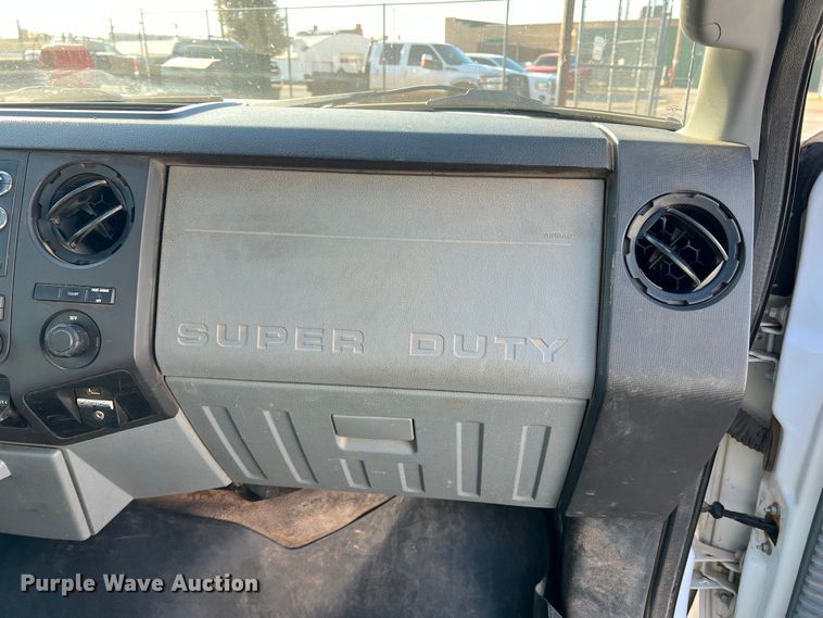 image for item DS2868 2014 Ford F550 Super Duty  SuperCab bucket truck