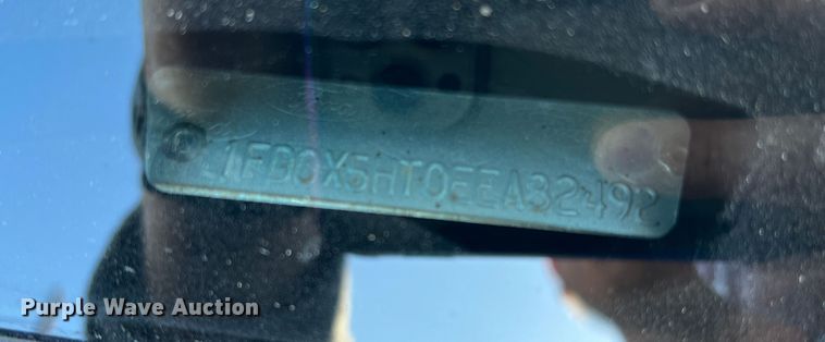 image for item DS2868 2014 Ford F550 Super Duty  SuperCab bucket truck