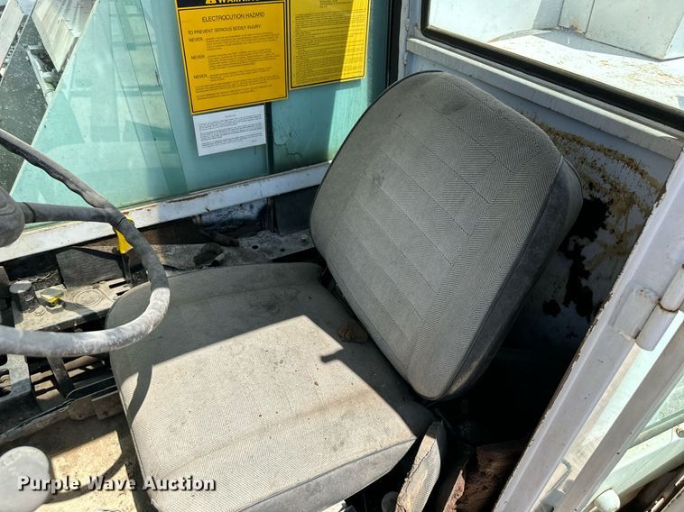 image for item GB9230 Drott 1500CC  crane