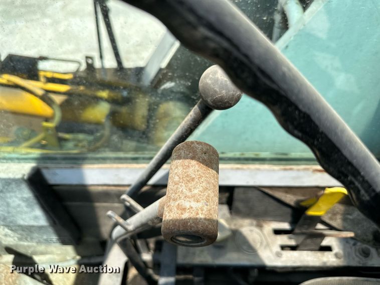 image for item GB9230 Drott 1500CC  crane