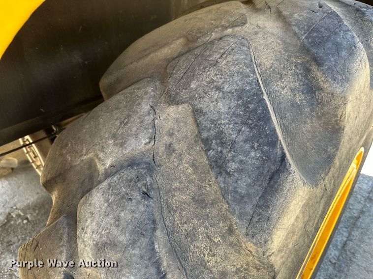 image for item GB9230 Drott 1500CC  crane