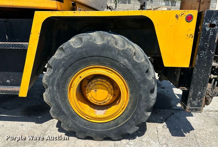 image for item GB9230 Drott 1500CC  crane