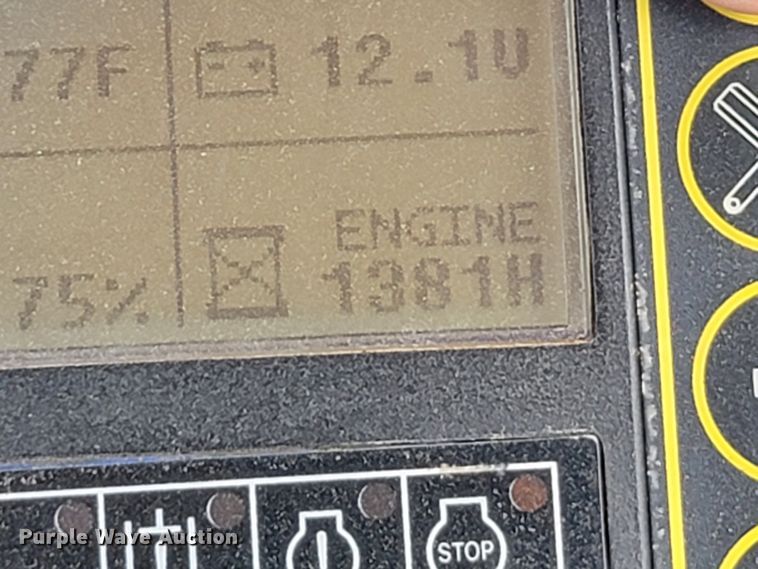 image for item HP9726 2013 Vermeer RTX1250  rock saw