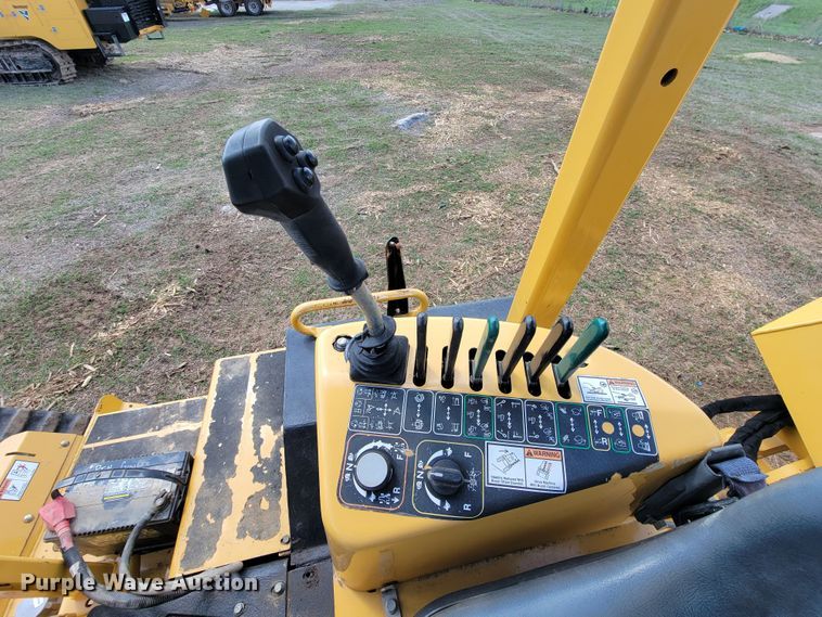 image for item HP9726 2013 Vermeer RTX1250  rock saw