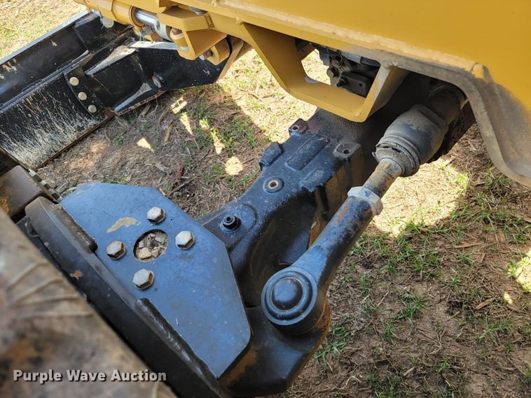 image for item HP9726 2013 Vermeer RTX1250  rock saw