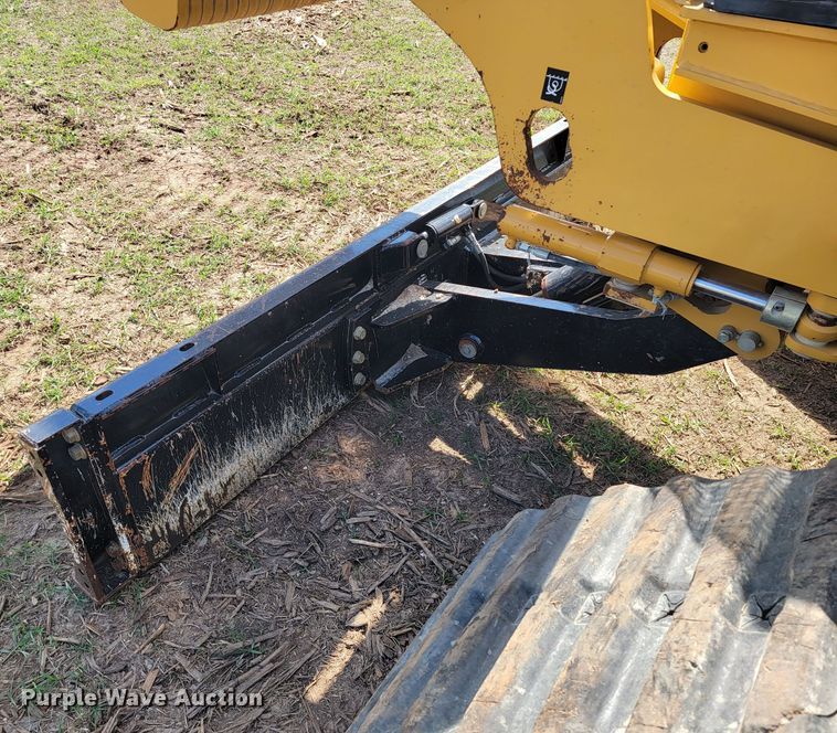 image for item HP9726 2013 Vermeer RTX1250  rock saw