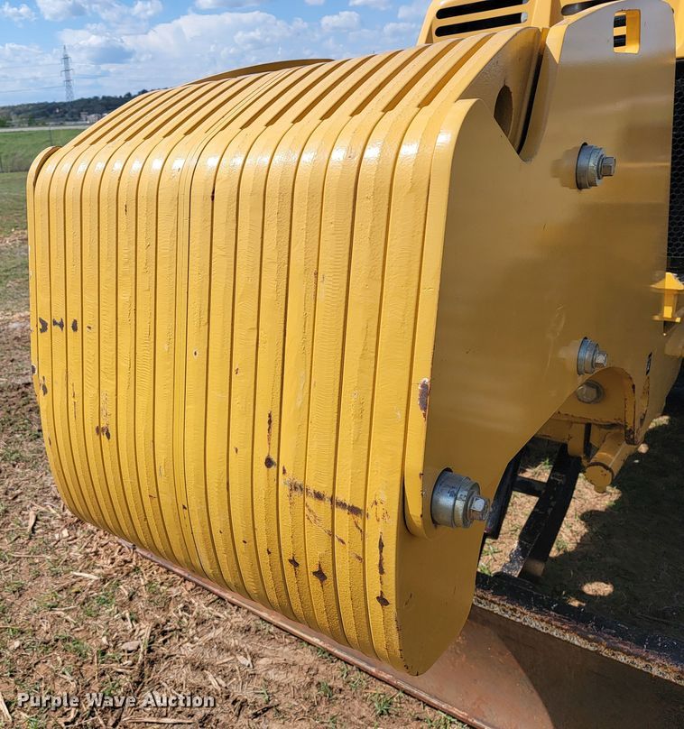 image for item HP9726 2013 Vermeer RTX1250  rock saw