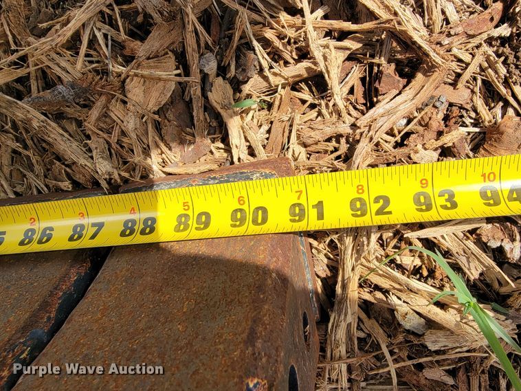 image for item HP9726 2013 Vermeer RTX1250  rock saw