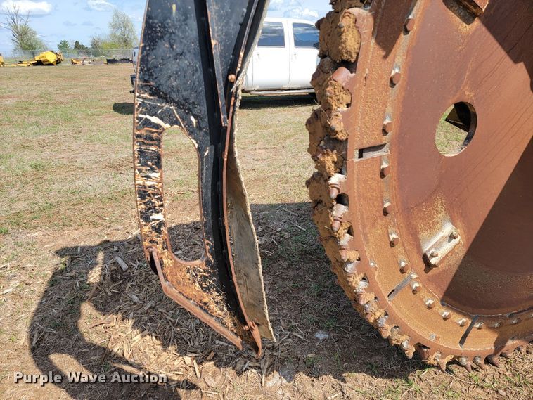 image for item HP9726 2013 Vermeer RTX1250  rock saw