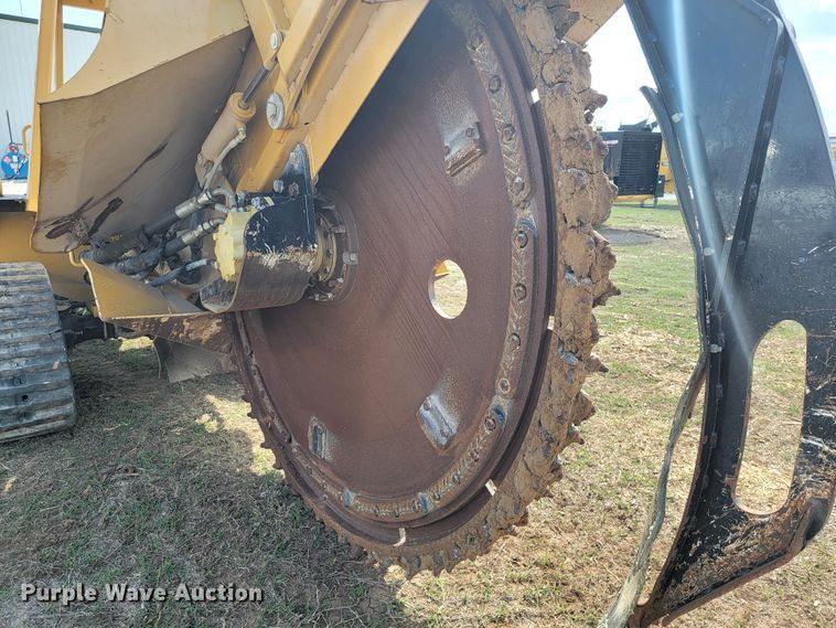 image for item HP9726 2013 Vermeer RTX1250  rock saw