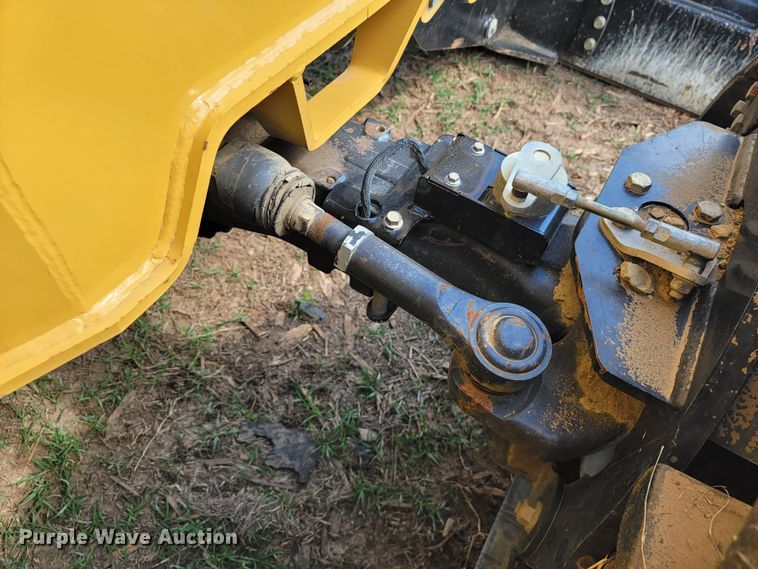 image for item HP9726 2013 Vermeer RTX1250  rock saw