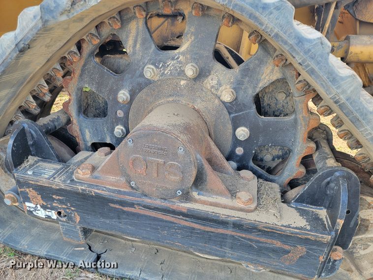 image for item HP9726 2013 Vermeer RTX1250  rock saw