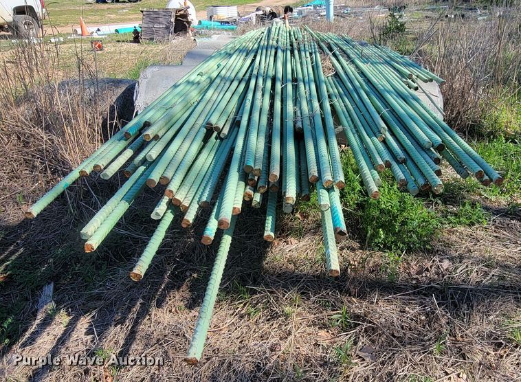 image for item HP9729 Approximately 90 sticks of epoxy coated rebar