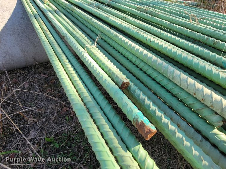 image for item HP9729 Approximately 90 sticks of epoxy coated rebar