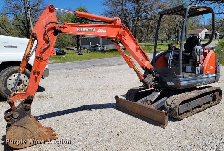 2010 Kubota KX713 Super Series mini excavator in Joplin, MO Item