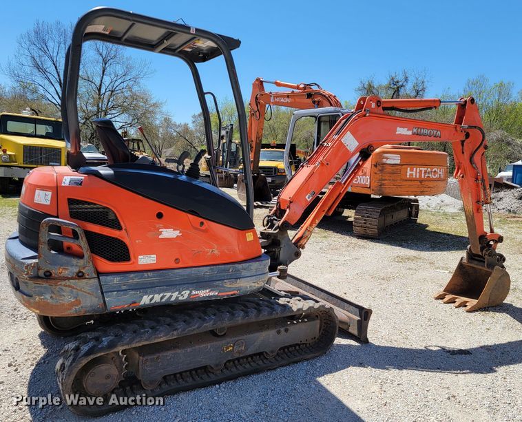 image for item HP9730 2010 Kubota KX71-3 Super Series  mini excavator