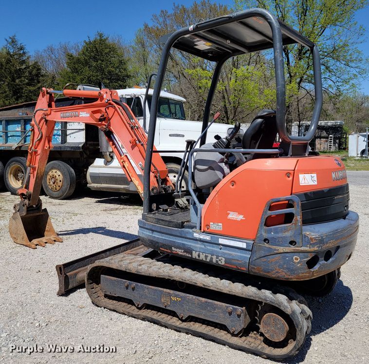 image for item HP9730 2010 Kubota KX71-3 Super Series  mini excavator