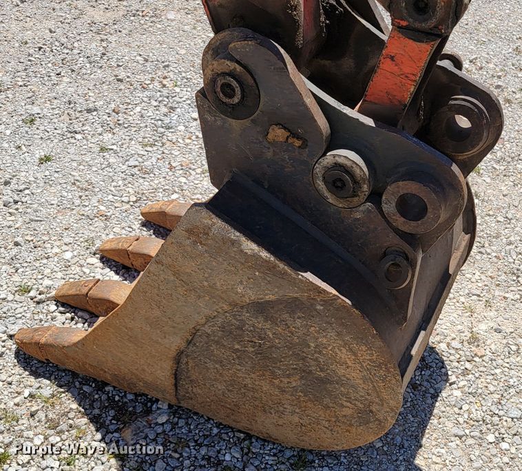 image for item HP9730 2010 Kubota KX71-3 Super Series  mini excavator