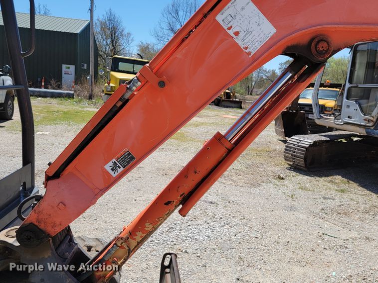 image for item HP9730 2010 Kubota KX71-3 Super Series  mini excavator