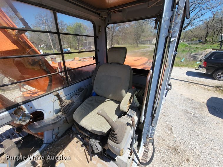 image for item HP9731 1993 Hitachi EX100-2  excavator