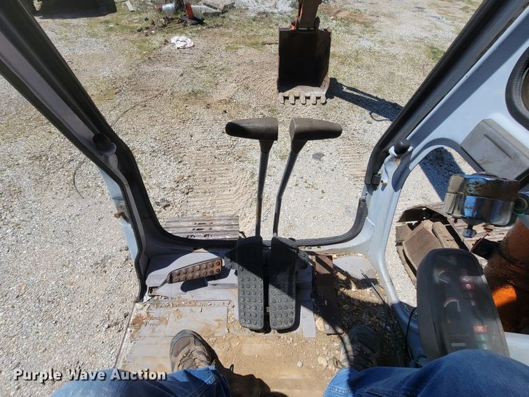 image for item HP9731 1993 Hitachi EX100-2  excavator