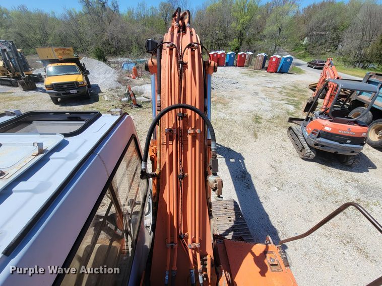 image for item HP9731 1993 Hitachi EX100-2  excavator