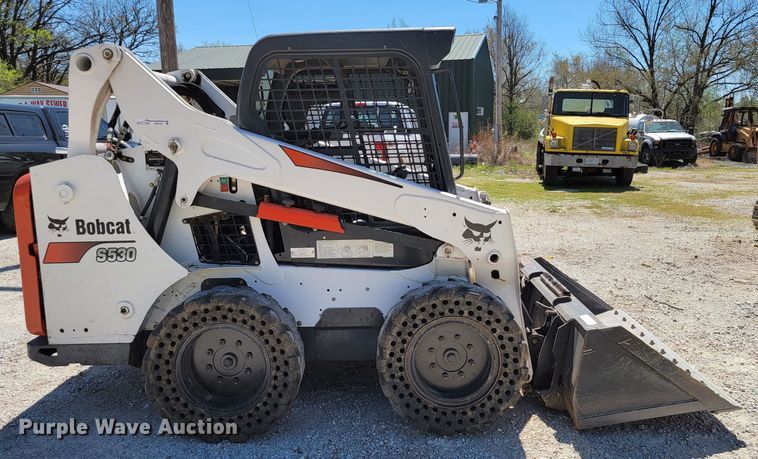 image for item HP9732 2016 Bobcat S530  skid steer loader