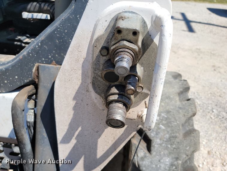 image for item HP9732 2016 Bobcat S530  skid steer loader