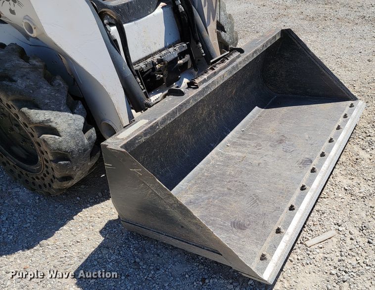 image for item HP9732 2016 Bobcat S530  skid steer loader