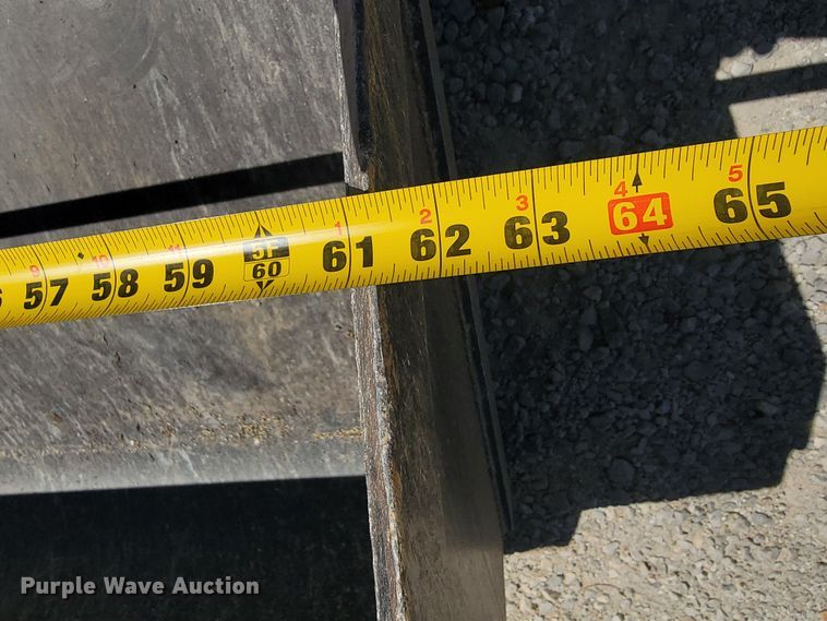 image for item HP9732 2016 Bobcat S530  skid steer loader