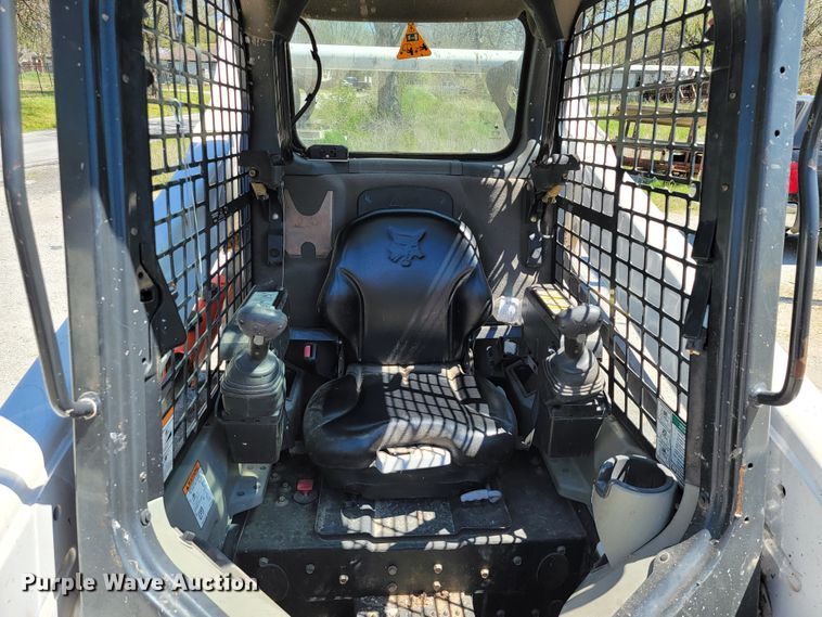image for item HP9732 2016 Bobcat S530  skid steer loader