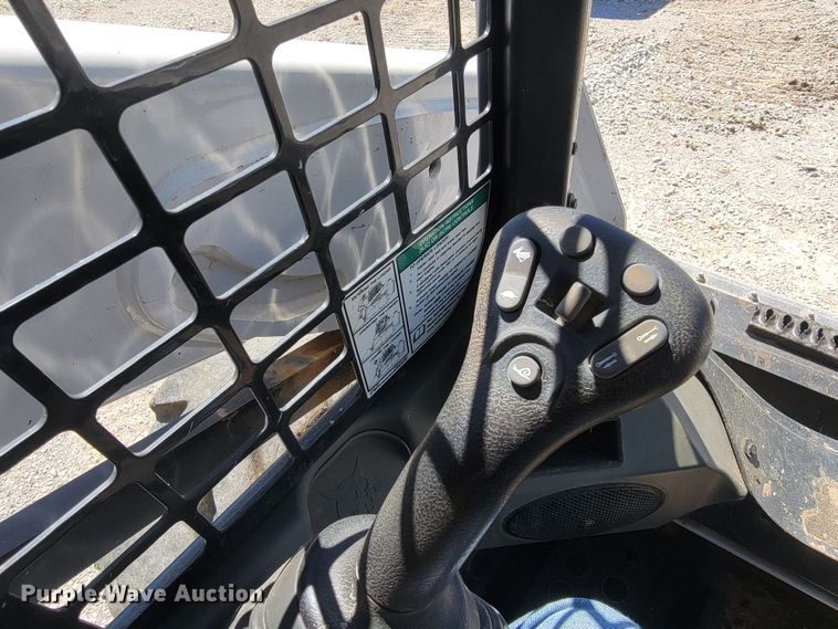 image for item HP9732 2016 Bobcat S530  skid steer loader