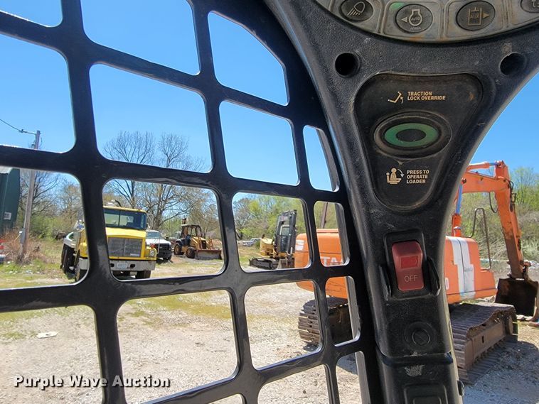 image for item HP9732 2016 Bobcat S530  skid steer loader