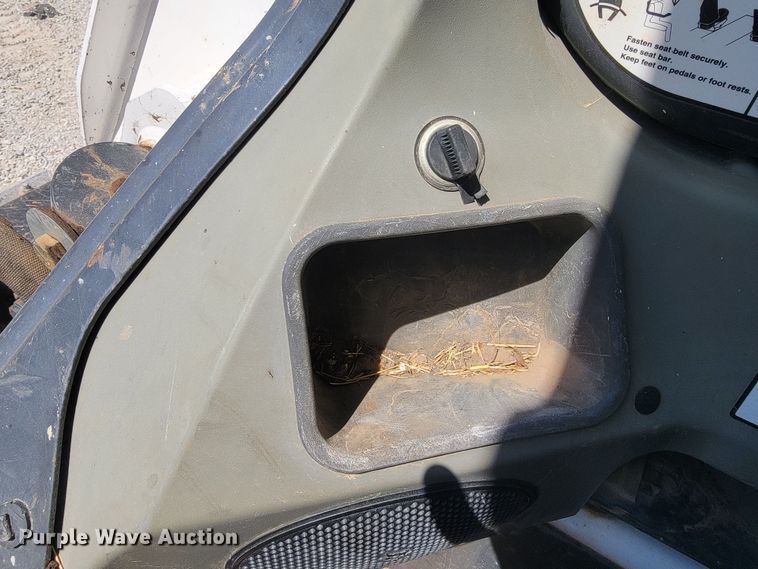 image for item HP9732 2016 Bobcat S530  skid steer loader