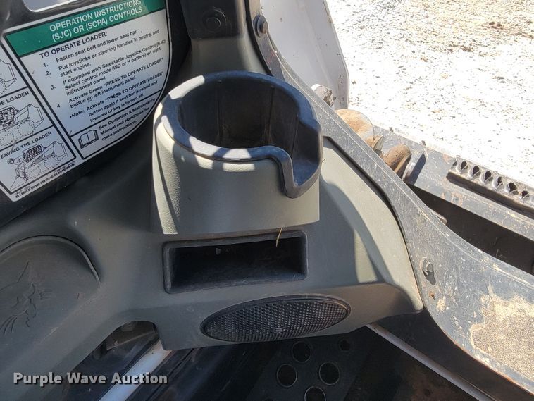 image for item HP9732 2016 Bobcat S530  skid steer loader