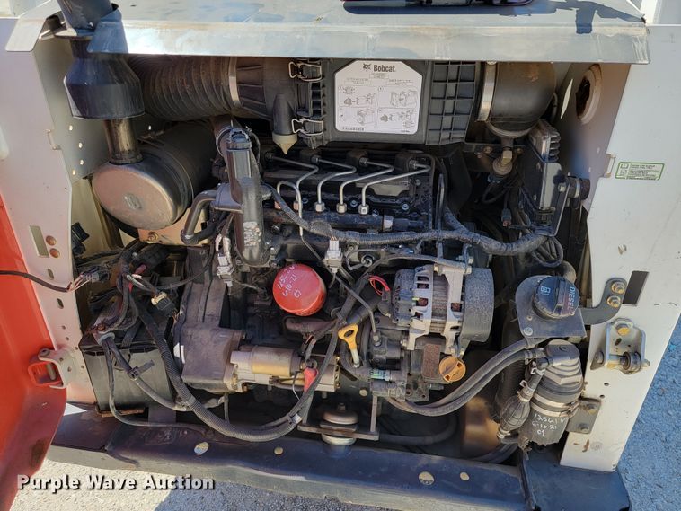 image for item HP9732 2016 Bobcat S530  skid steer loader