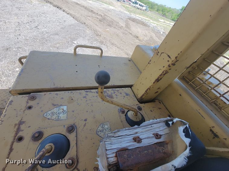 image for item HP9747 Dresser TD25G  dozer