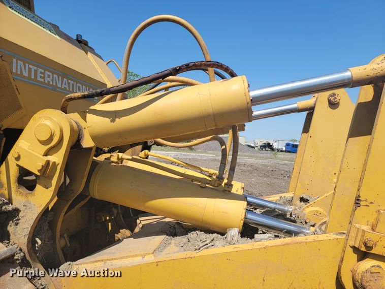 image for item HP9747 Dresser TD25G  dozer