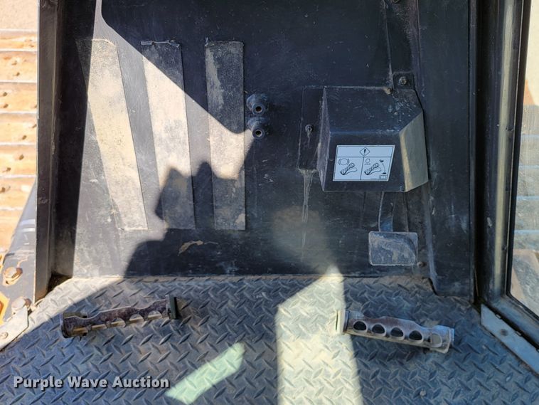 image for item HY9006 2014 Case 1650M XLT  dozer