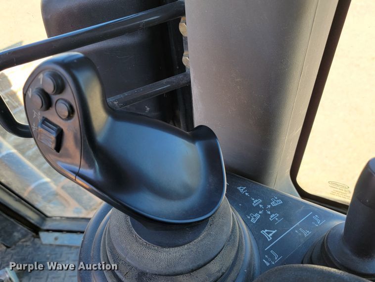 image for item HY9006 2014 Case 1650M XLT  dozer